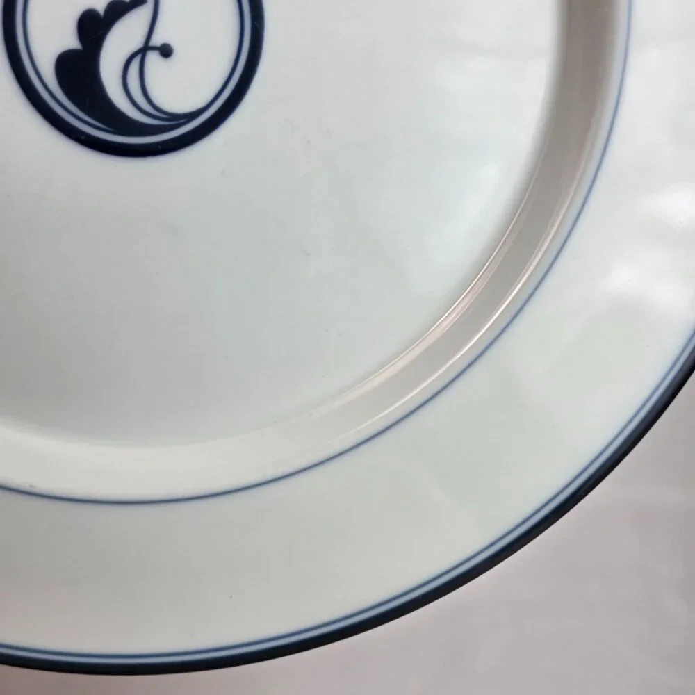 Dansk Juniper Dinner Plate White Blue Leaves & Berries in the Center Japan